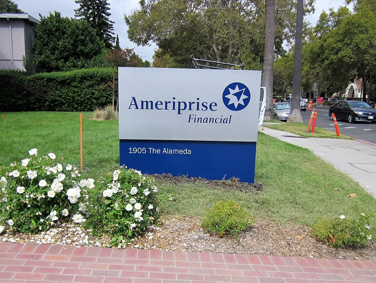 Ameriprise Yard Signs in San Jose