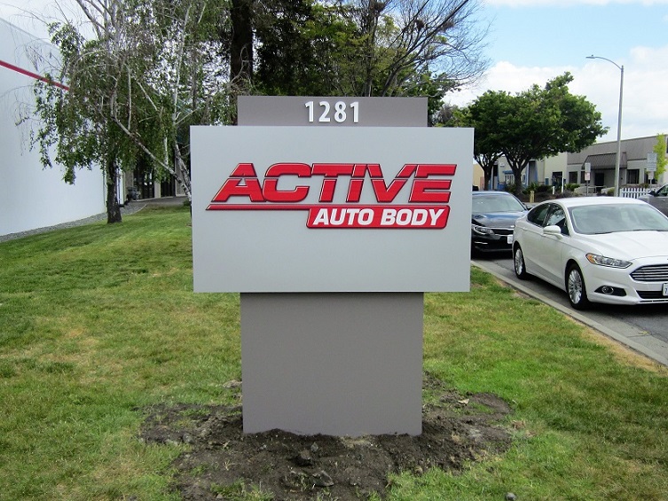 Active Auto Body Customized Yard Signs in San Jose, CA