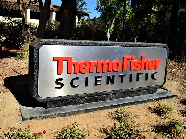 Monument Sign - ThermoFisher