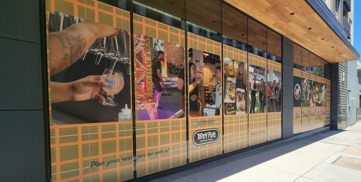 Custom Vinyl Sign for Businesses
